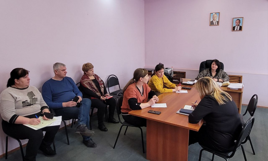 Первый заместитель главы администрации района Ю.В. Евдокимова провела совещание с руководителями учреждений образования, культуры и спорта