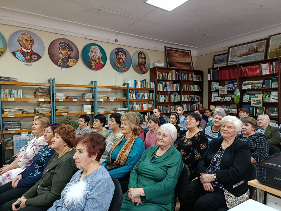 «Новогодний экспресс» Праздничная программа