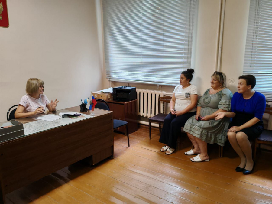 В администрации Старожуковского муниципального образования провели заседание постоянно действующего совещания