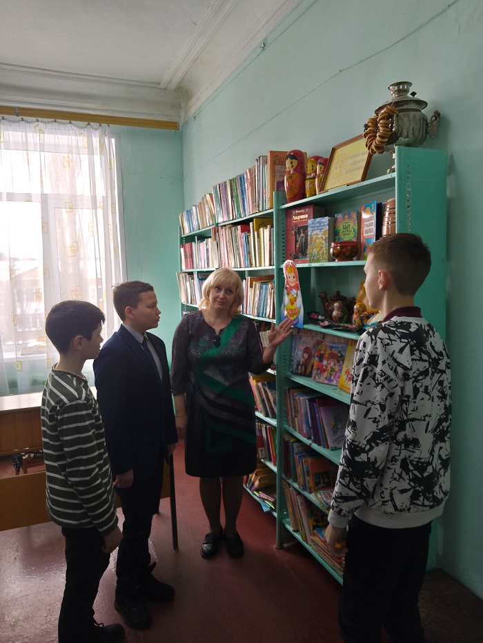  «Дорогая гостья -  Масленица»                                                                                                     Выставка- инсталляция