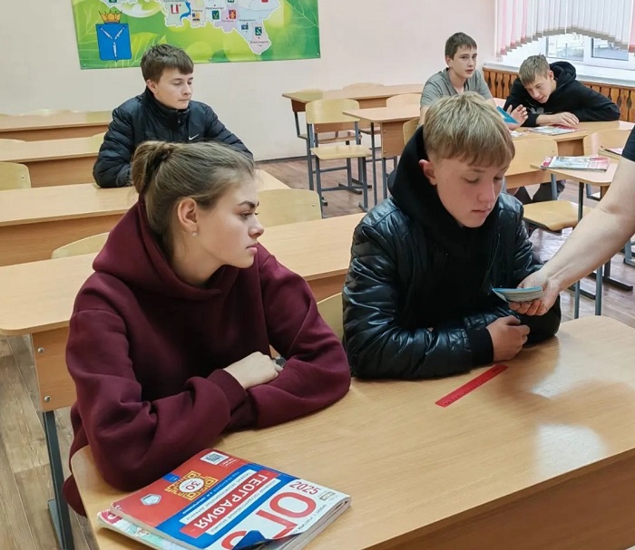 «Мы против наркотиков!»                                                                                                                         Антинаркотическая акция