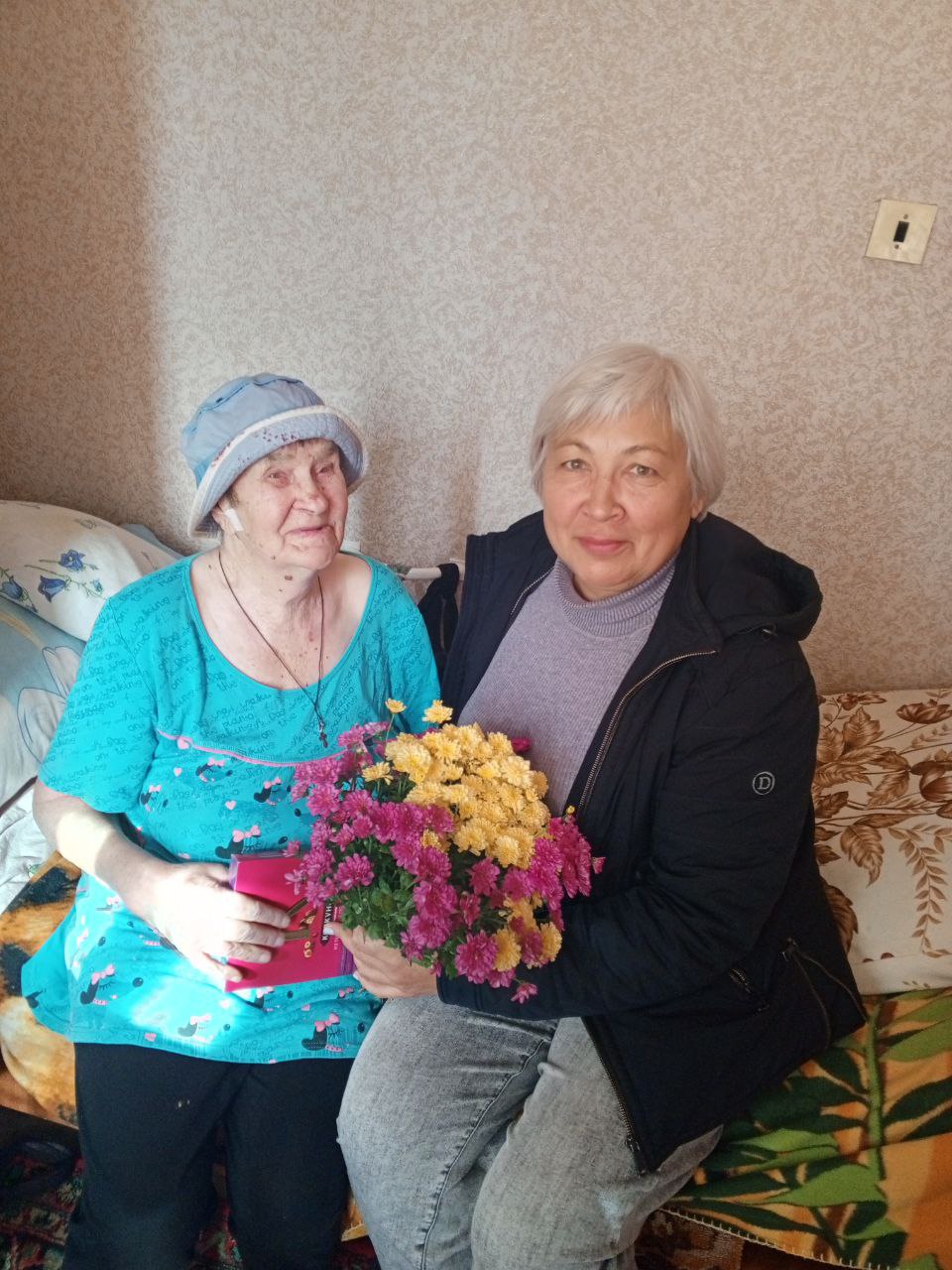 8 октября 90-летний юбилей отмечает жительница р.п.Свободный, Базарно-Карабулакского района, ветеран труда – Смолякина Зинаида Яковлевна