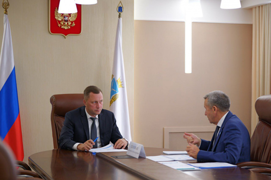 Итоги работы и приоритетные направления деятельности регионального управления Росреестра за 7 месяцев обсудили на встрече Губернатора Романа Бусаргина и руководителя управления Александра Соловьева