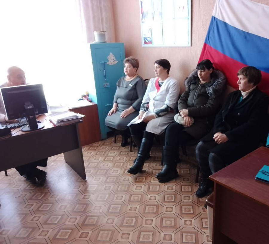 Глава администрации Свободинского муниципального образования А.А. Чебатуркин провёл в Содоме постоянно действующее совещание, на котором были рассмотрены актуальные на данное время вопросы