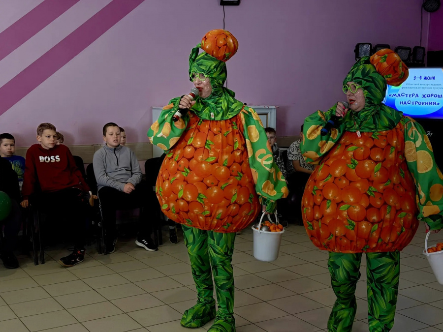 3 по 4 июня на территории Пугачевского района проходил областной конкурс ведущих развлекательно-игровых программ «Мастера хорошего настроения»