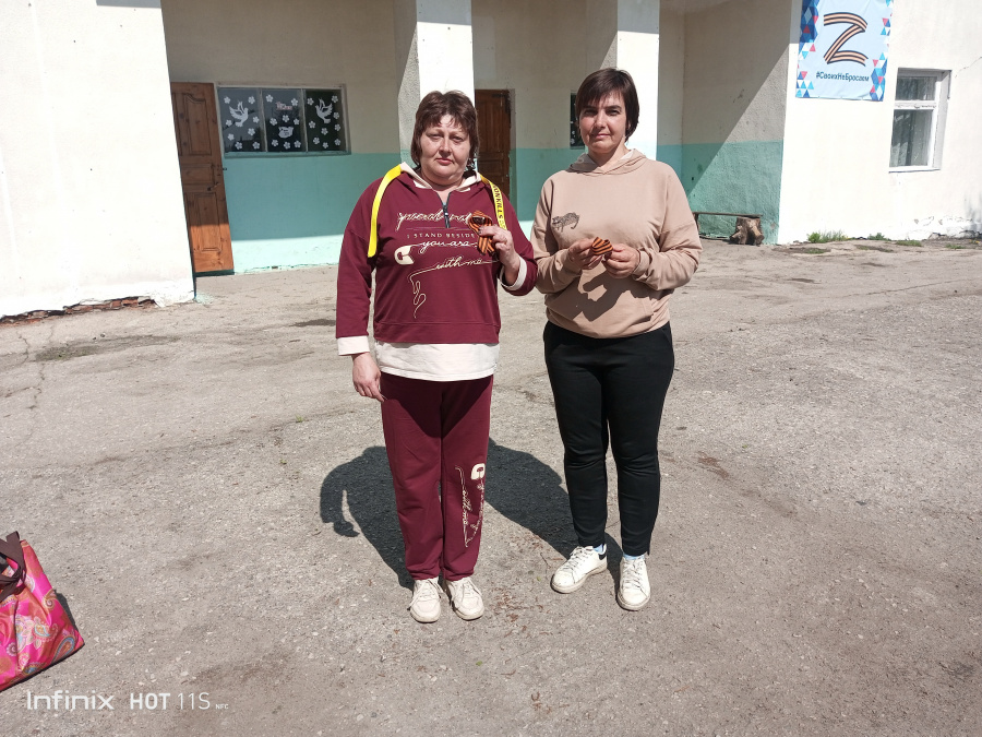 МБУК КДЦ Липовского МО  Тепляковский СДК  провел акцию «Георгиевская ленточка».