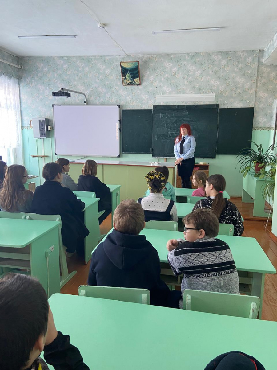 Инспектор ПДН проводит со школьниками профилактическую акцию «Подросток» 