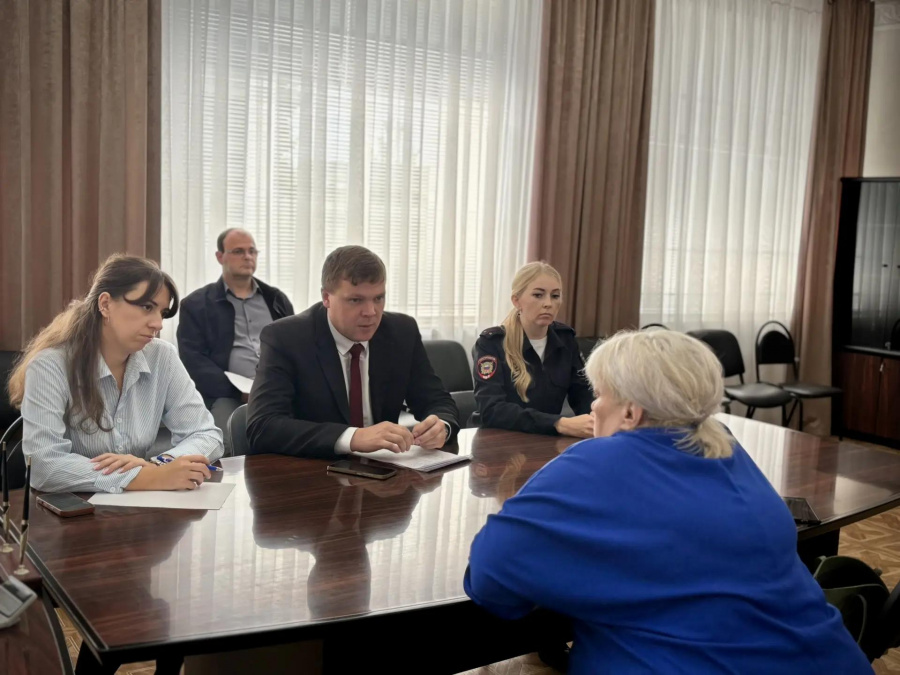 Глава района Андрей Кушнарёв провёл очередной приём граждан