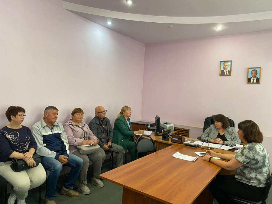 Первый заместитель главы администрации района Ю.В. Евдокимова провела заседание организационного комитета по подготовке к национальному празднику «Акатуй».