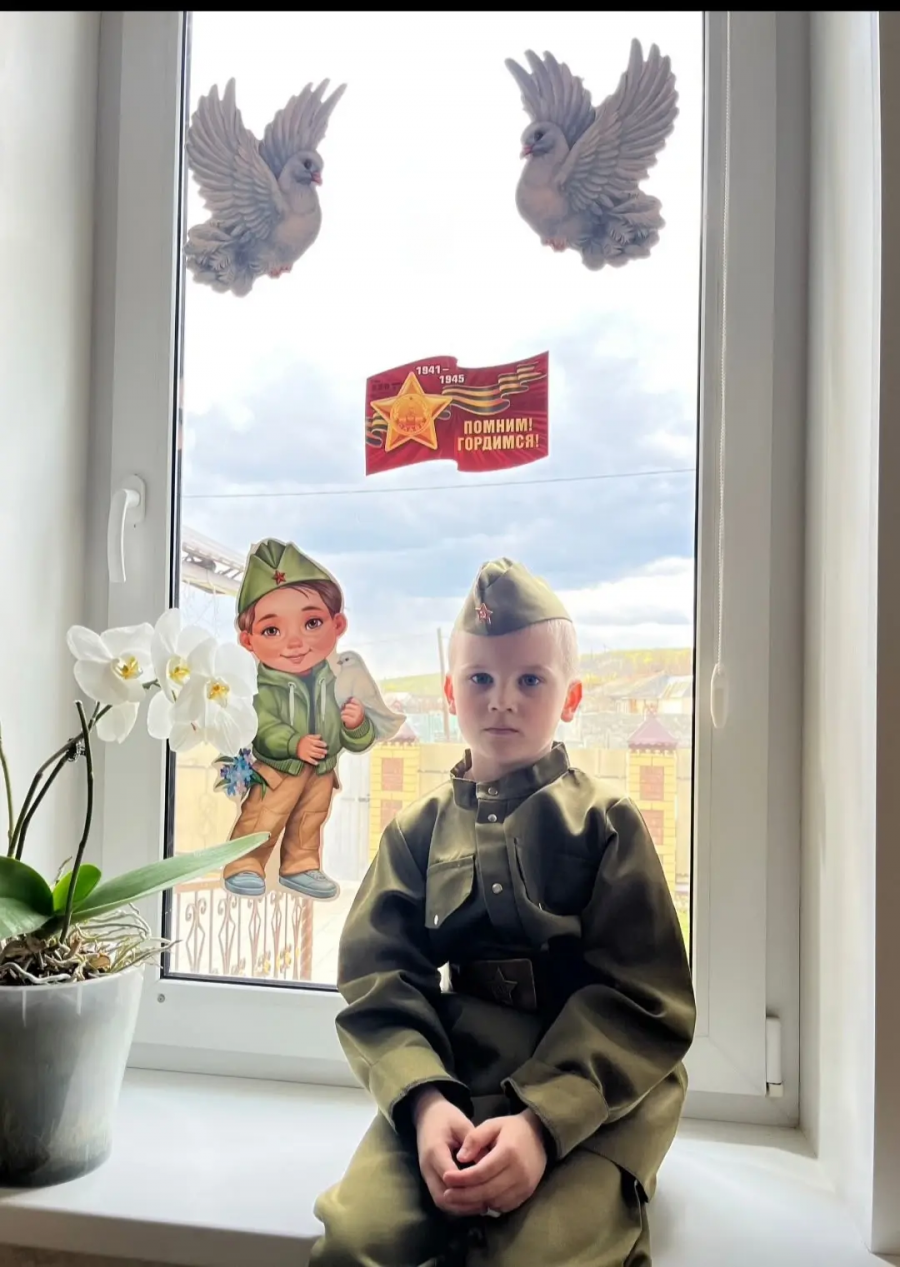 «Окна Победы» украсили Базарно-Карабулакский район 