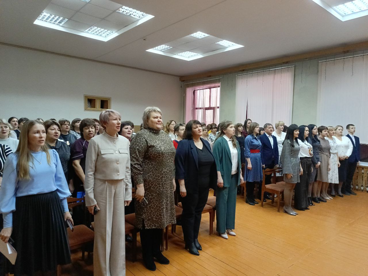 Сегодня на базе Свободинской школы прошло торжественное закрытие муниципального этапа традиционных конкурсов профессионального мастерства среди работников образования