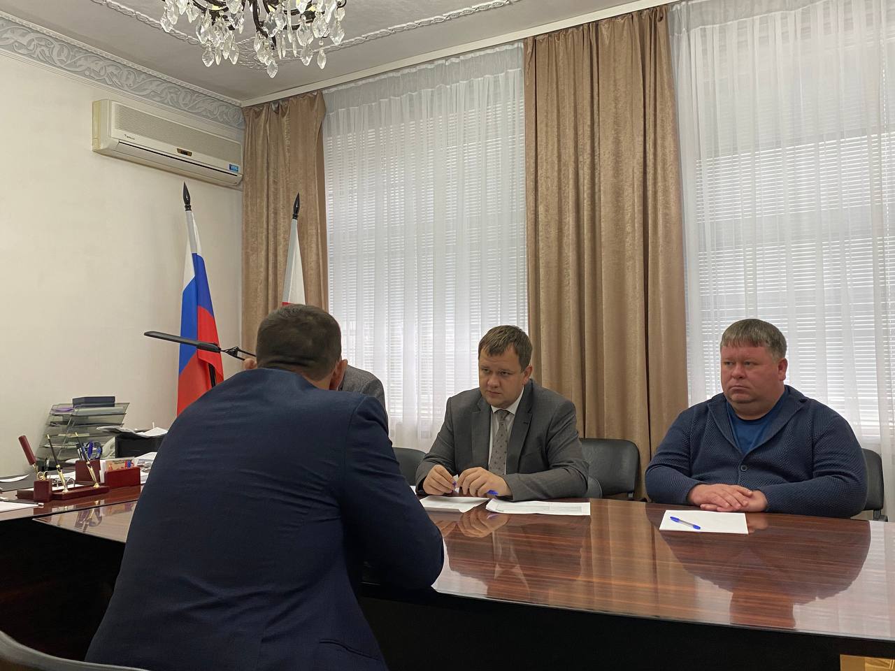Глава района Артём Курочкин провёл очередной приём граждан
