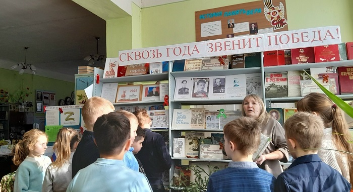 «Нет в России семьи такой, где б не памятен был свой герой» Час памяти