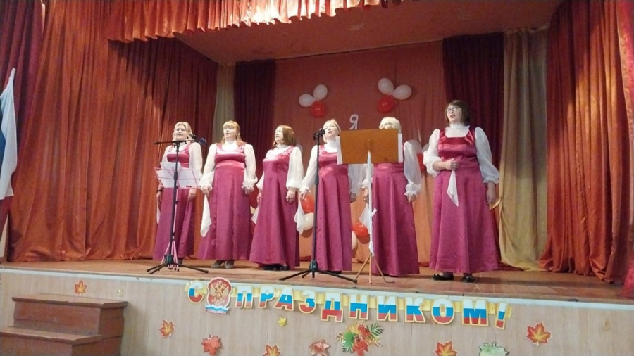 Праздник пришёл и к жителям Первой Ханенёвки. «Дыханье Родины храним» - так называлась концертная программа, приуроченная ко Дню села Праздник пришёл и к жителям Первой Ханенёвки. «Дыханье Родины храним» - так называлась концертная программа, приуроченная ко Дню села