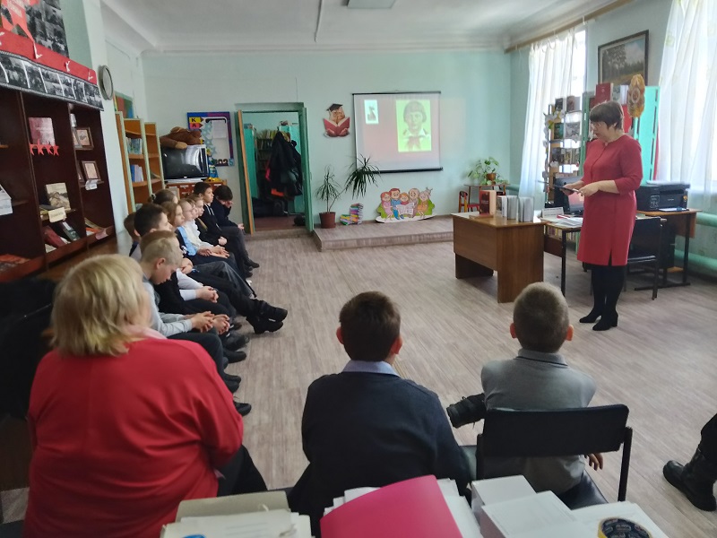 "Маленькие герои большой войны"                                                                                                  Огонёк памяти