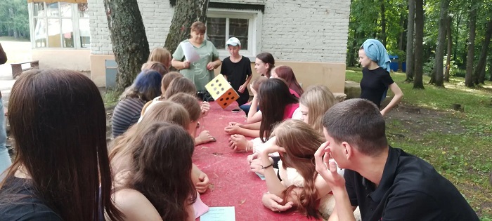 «В старину бывало так…»                                                                                                         Фольклорная полянка