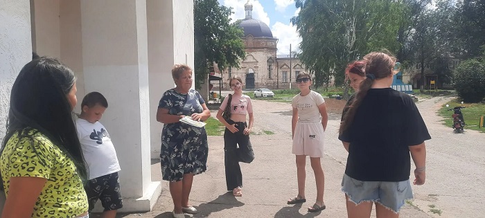 "Я рисую лето"                                                                                                    Асфальтовый калейдоскоп