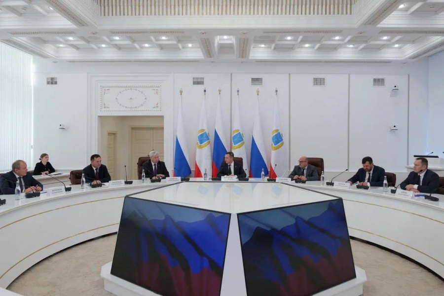 Губернатор Роман Бусаргин провел совещание с руководителем Приволжской железной дороги Сергеем Альмеевым