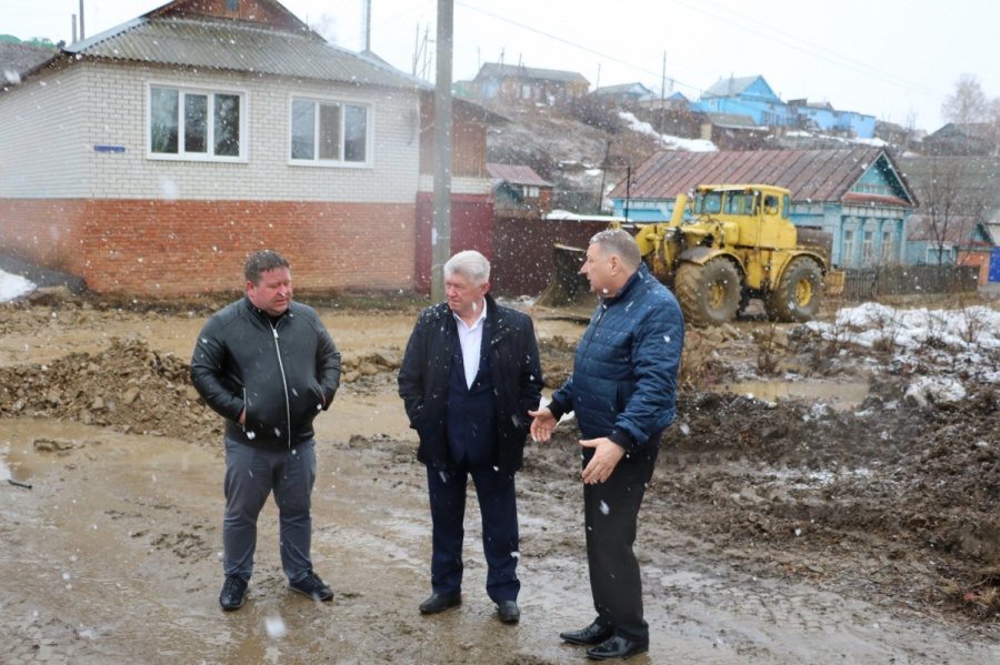 В общественной приёмной партии "Единая Россия" прошла встреча с жителями райцентра