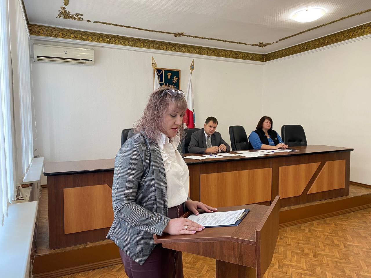 Глава района А. Д. Курочкин провел очередное заседание постоянно действующего совещания