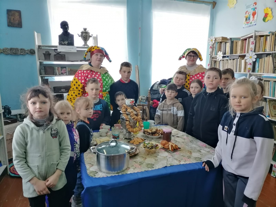 14 марта 2024 г на территории Первоханенëвского СДК прошла развлекательная программа, посвященная Масленице