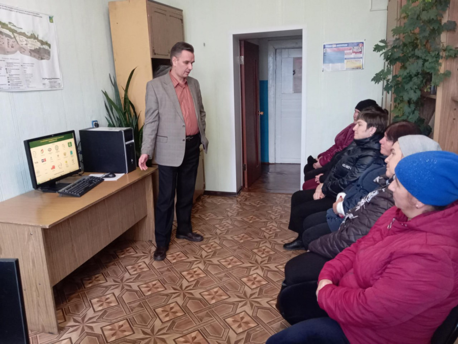 В с. Большая Чечуйка состоялось открытие сельского кабинета доступности цифровых государственных и финансовых онлайн-услуг В с. Большая Чечуйка состоялось открытие сельского кабинета доступности цифровых государственных и финансовых онлайн-услуг