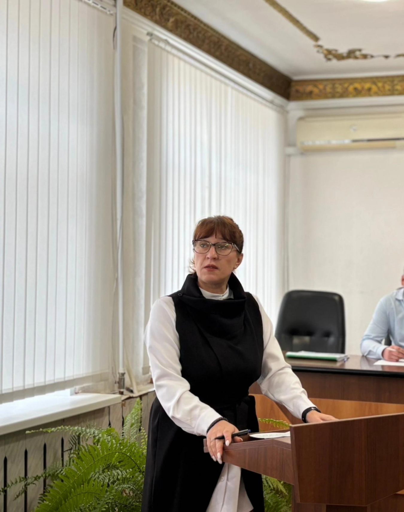 Начальник управления культуры Алла Смолякова на заседании постоянно действующего совещания рассказала о подготовке к проведению Дня поселка в Базарном Карабулаке