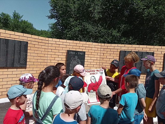 «Об этом нам забыть никак нельзя!»                                                                                Час памяти
