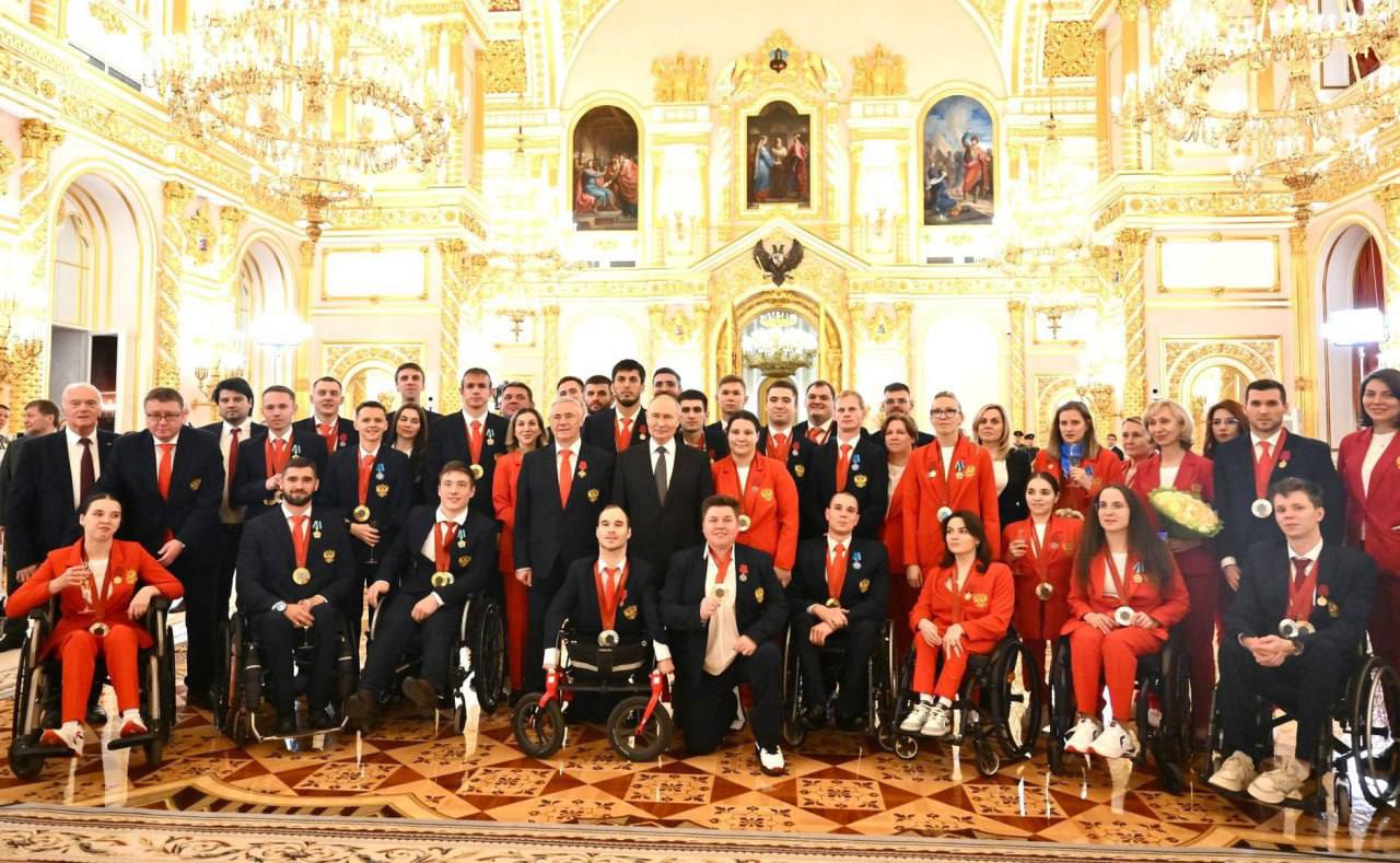 Саратовским призерам Паралимпийских игр и Чемпионата Европы по плаванию, а также наставникам спортсменов выплатят премии