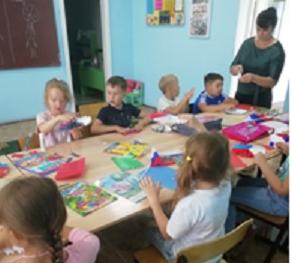 «Сделаем подарок»                                                                                                    Мастер – класс                                                                       Патриотический час