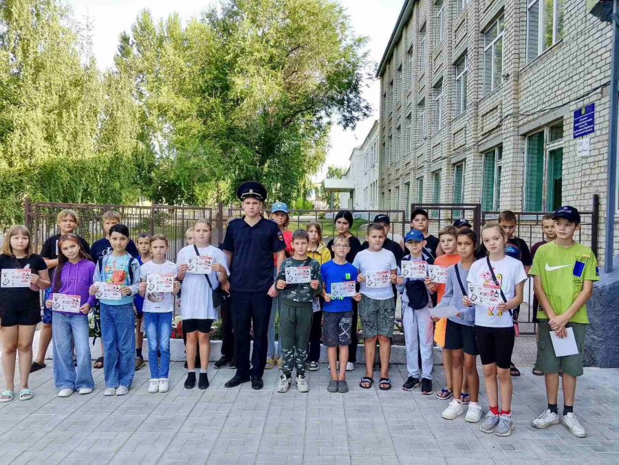 Сотрудники Госавтоинспекции провели Единый день дорожной безопасности Сотрудники Госавтоинспекции провели Единый день дорожной безопасности
