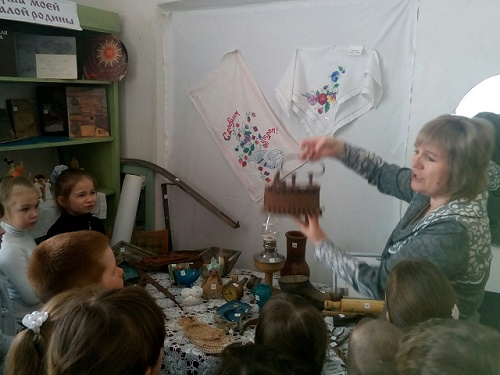 «Мой край родной – моя история живая»                                                                                 Урок краелюбия