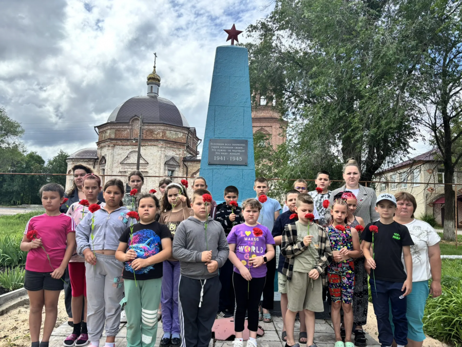 Жители Максимовского МО приняли участие в памятной акции