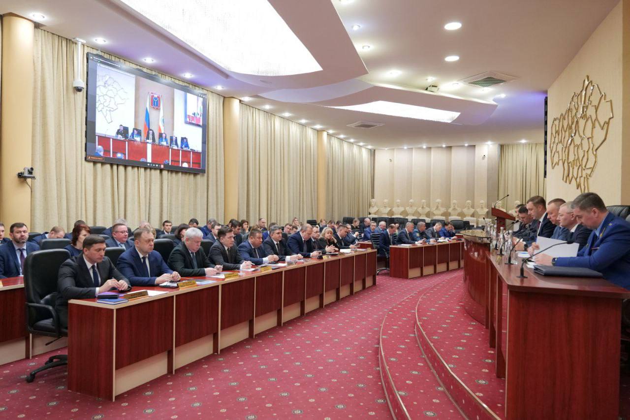 В этом году Саратовская область принимает участие в новой программе «Земский работник культуры», которая стартовала по инициативе Президента Владимира Владимировича Путина