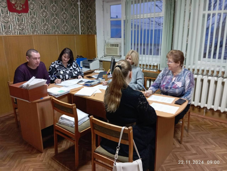 Первый заместитель главы администрации района Ю.В. Евдокимова  приняла участие в заседании призывной комиссии в рамках осенней призывной кампании