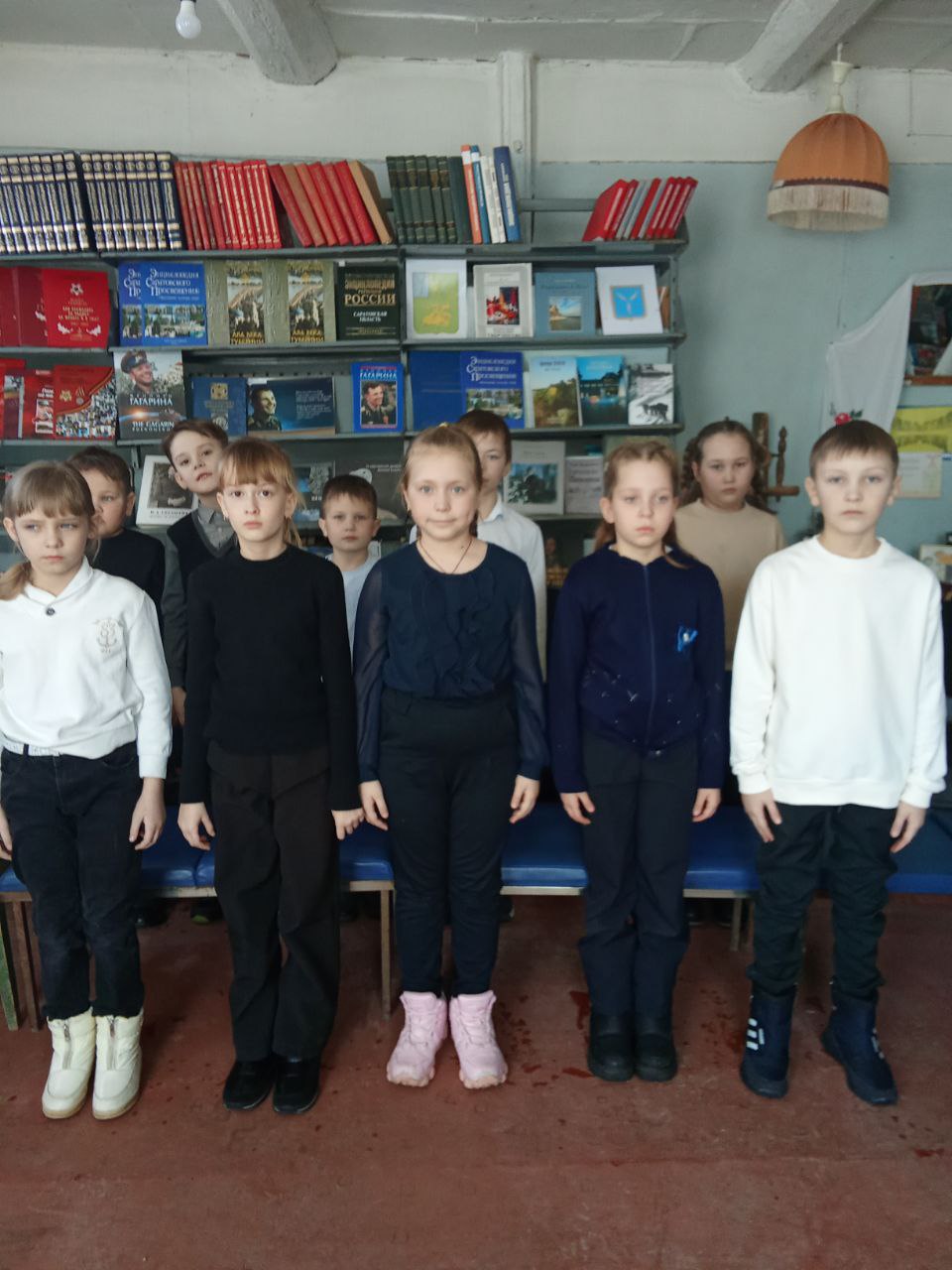 СК Свободный на базе библиотеки провел просветительский час " Эхо чужой войны", посвященный 36-летию вывода Российских войск из Афганистана