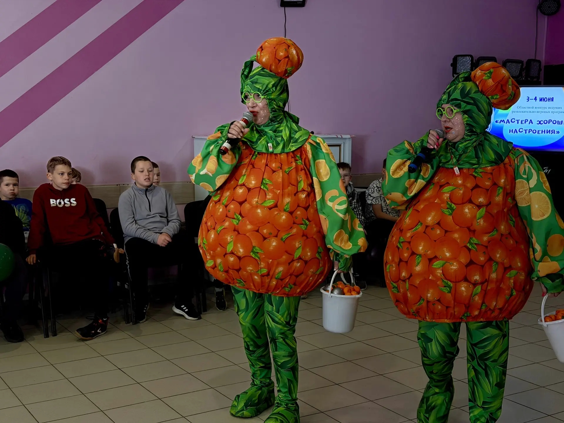 3 по 4 июня на территории Пугачевского района проходил областной конкурс ведущих развлекательно-игровых программ «Мастера хорошего настроения»