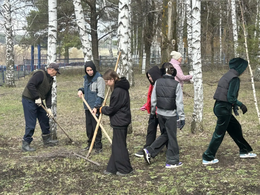Жители Шняевского МО активно поддерживают администрацию в решении вопросов благоустройства