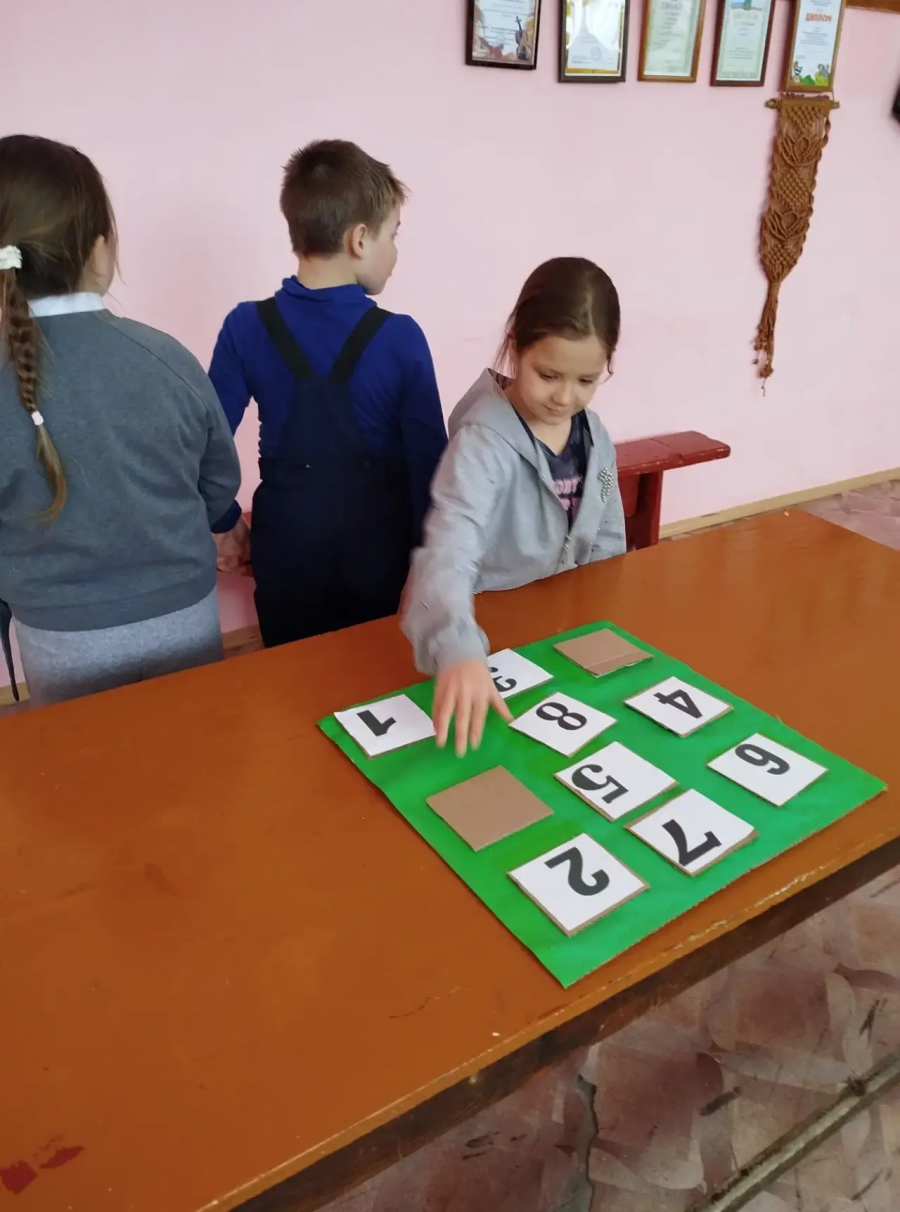 На базе Максимовского СДК прошли  игры за столом "Веселые состязание"