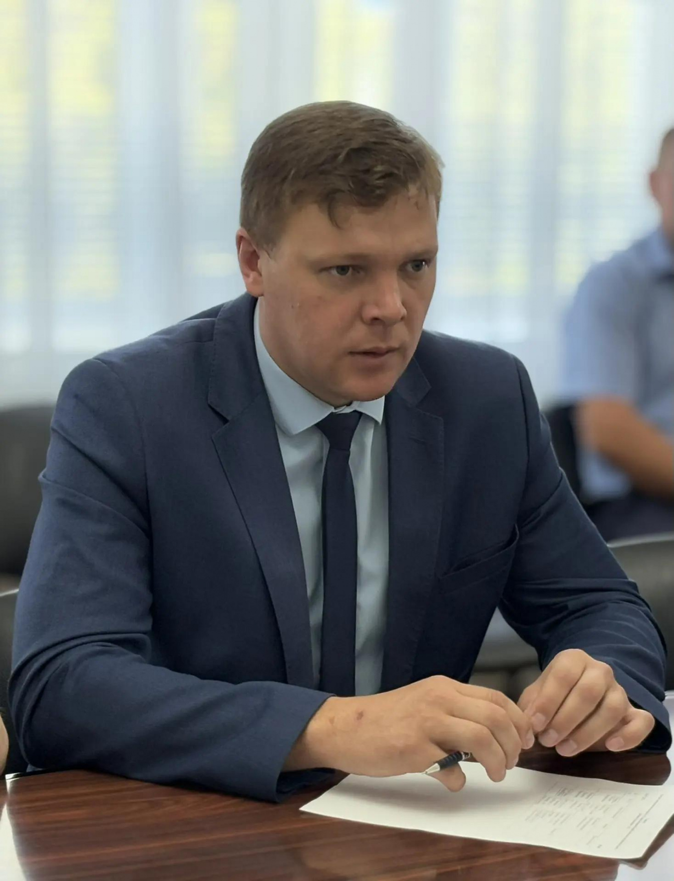Глава района Андрей Кушнарёв держит на контроле обращения граждан