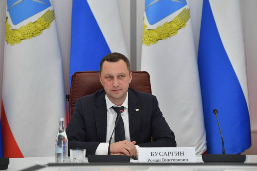 Глава региона Роман Бусаргин поздравил саратовских журналистов с Днём российской печати: