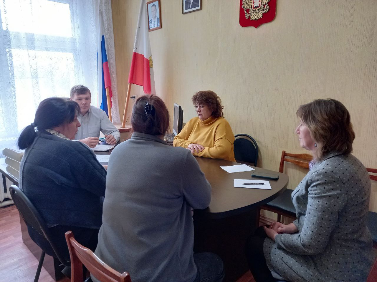 В муниципальных образованиях района продолжают проходить совещания с участием всех представителей социальной сферы