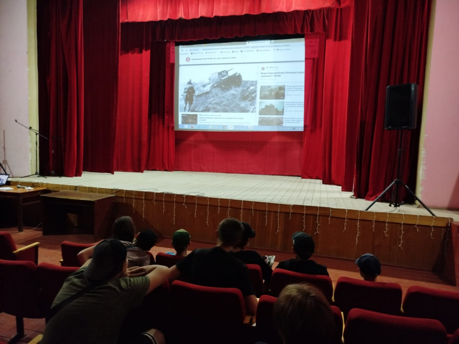 23 августа — День воинской славы России — День разгрома советскими войсками немецко-фашистских войск в Курской битве (1943 год)