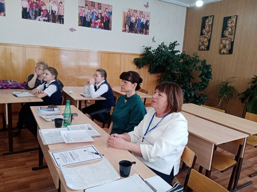В Базарном Карабулаке прошла VI Всероссийская метапредметная научно-практическая конференция «Изменение и развитие», посвящённая 80-летию Великой Победы