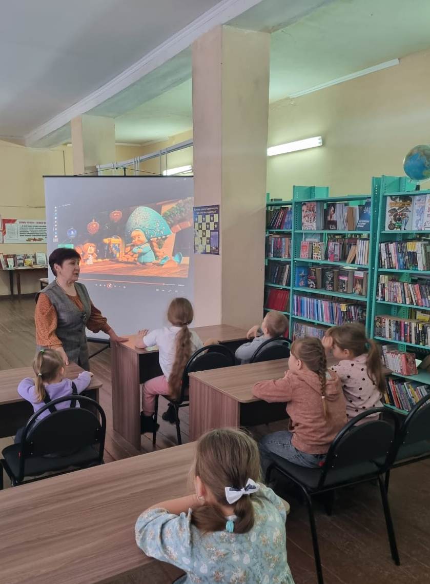 «Чудесных сказок хоровод» Новогодний мультфейерверк