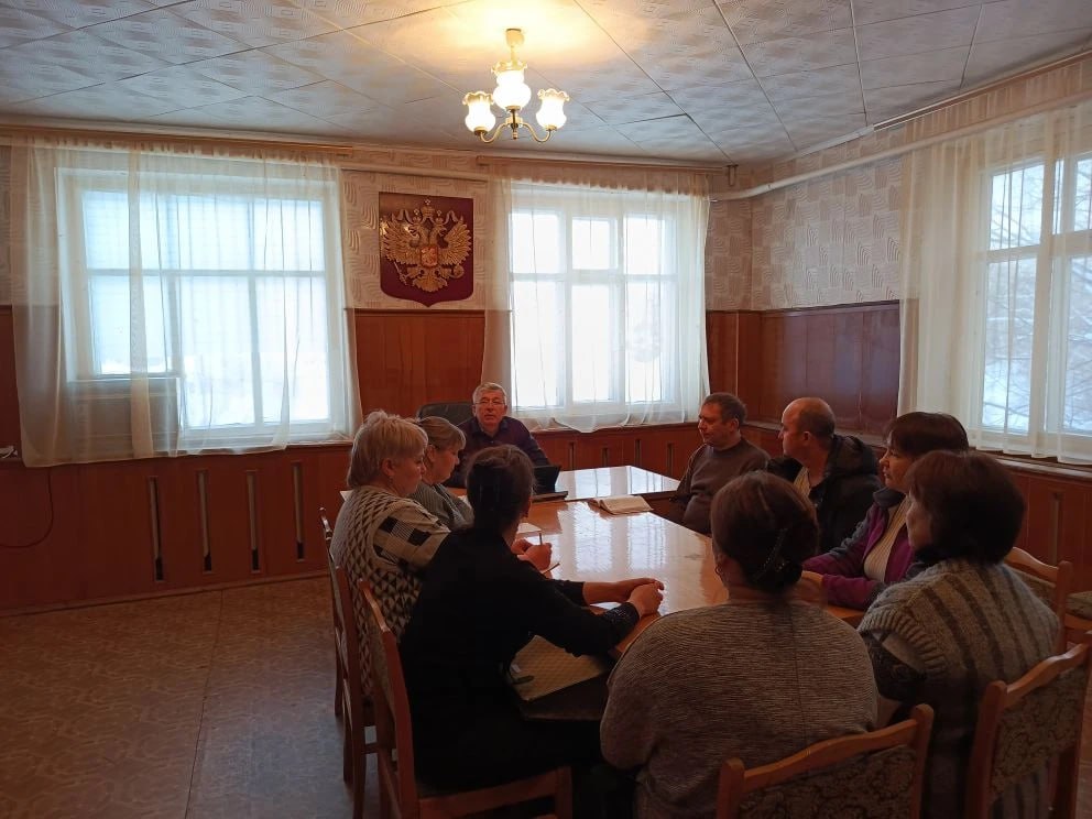 Глава администрации Шняевского муниципального образования Юрий Юртаев провёл очередное заседание постоянно действующего совещания