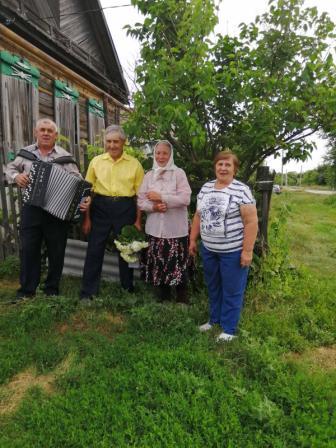 «Поздравь юбиляра»                                                                                                                            Акция