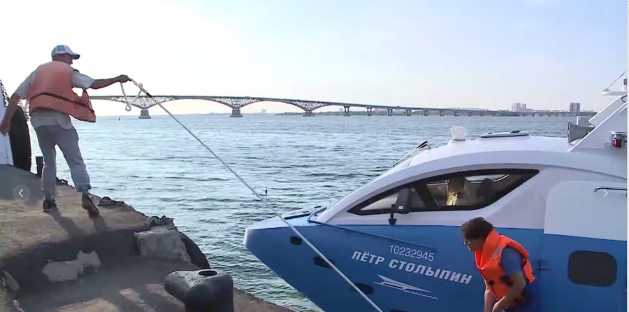В субботу в свой первый рейс вышел «Петр Столыпин» – второе судно на подводных крыльях