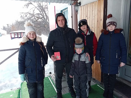 «С Днем защитника Отечества»                                                                            Акция – поздравление