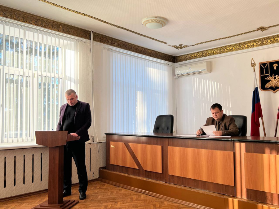 Сегодня глава района Артём Курочкин провёл заседание антитеррористической комиссии района